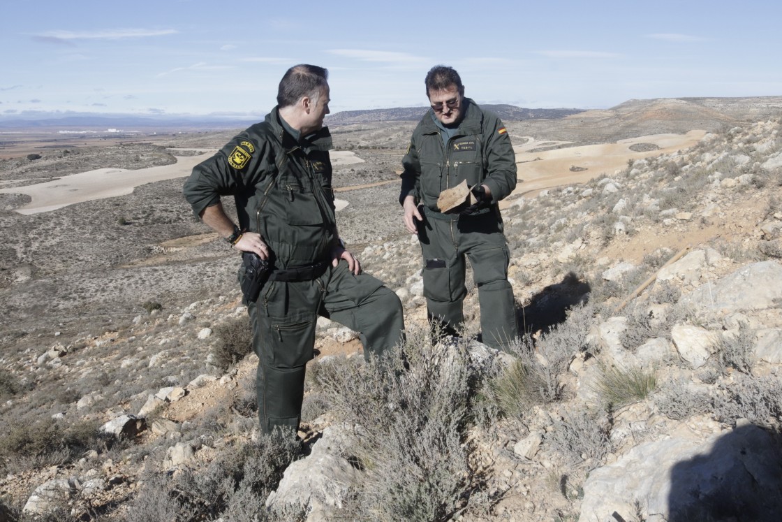 El equipo Tebyl de la Guardia Civil localiza un artefacto explosivo de la guerra cada tres días en Teruel