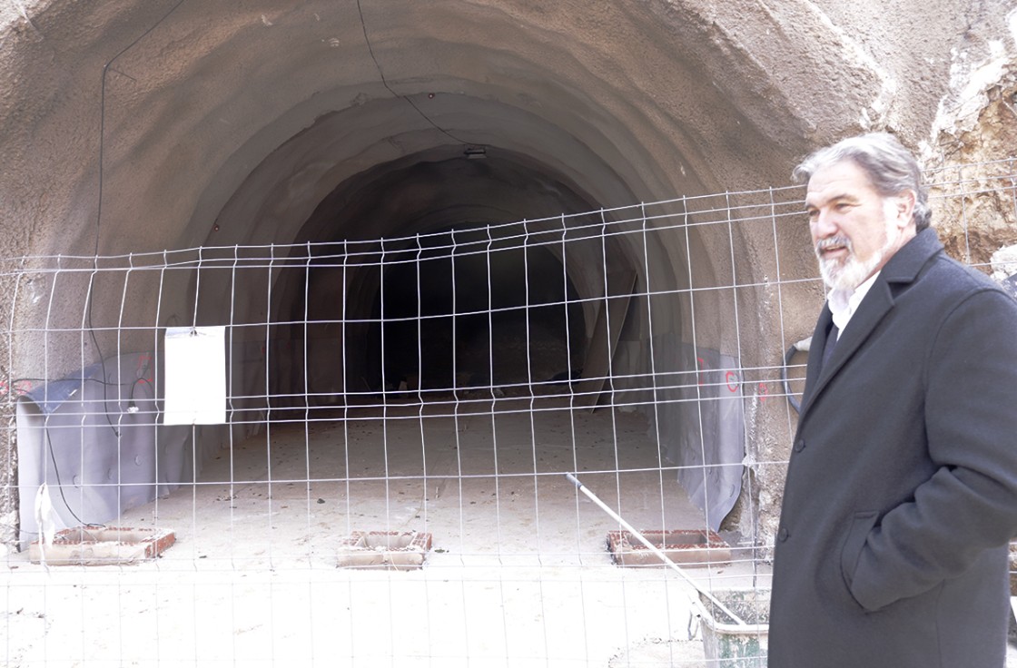 La ubicación del ascensor urbano del Carmen complica una obra de gran dificultad técnica