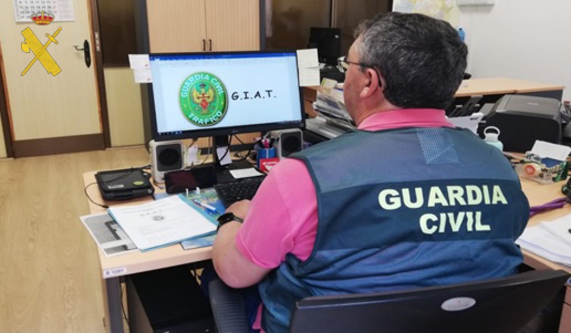 La Guardia Civil de Teruel detiene a un conductor que tenía un a orden de detención de un juzgado de lo penal de Valencia