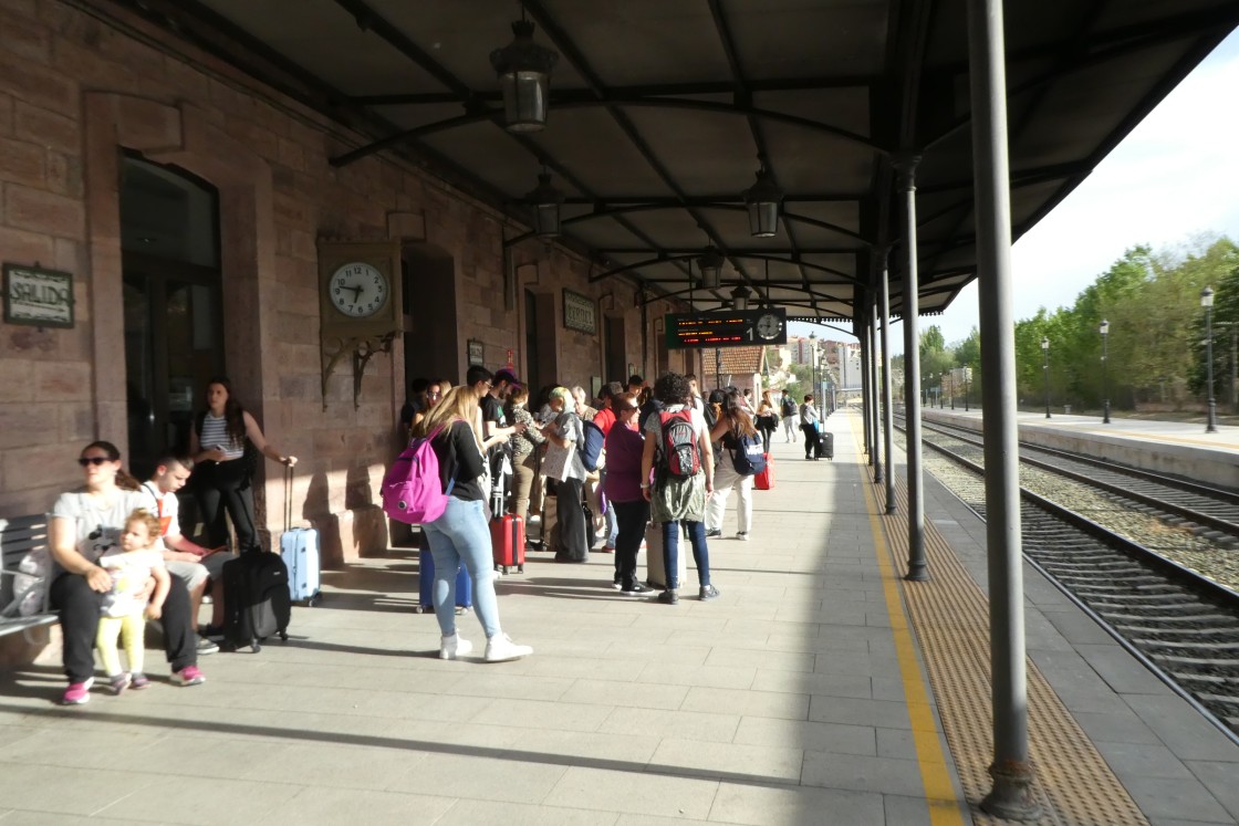 La cifra de viajeros de los trenes de Renfe aumenta un 23,44% en 2024 en Teruel