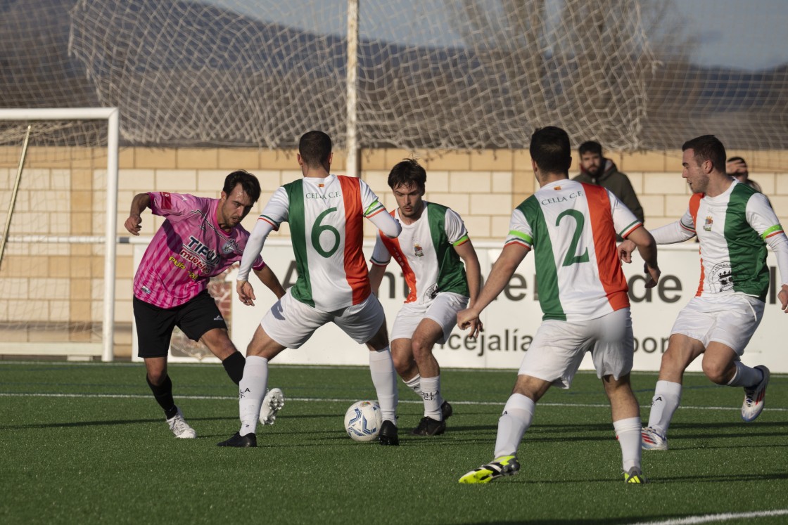 El Cella no desiste en su huida hacia  la salvación, este domingo a costa del Sportin (3-0)