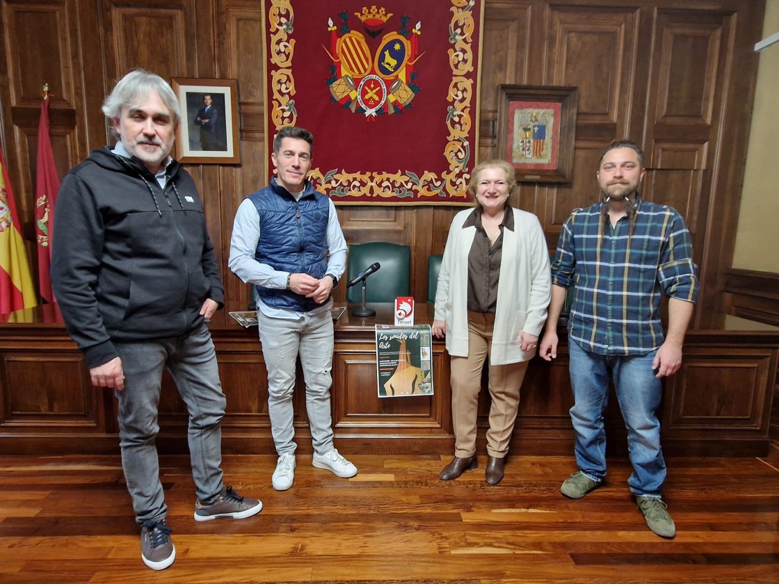 Una exposición y una charla-concierto dará a conocer los instrumentos medievales inspirados en la iconografía de la Techumbre de la Catedral