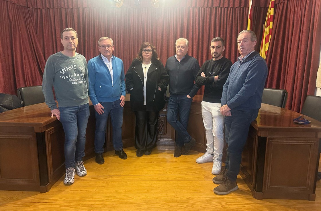 La Diputación de Teruel condena los insultos contra  la alcaldesa de Mazaleón en un pleno