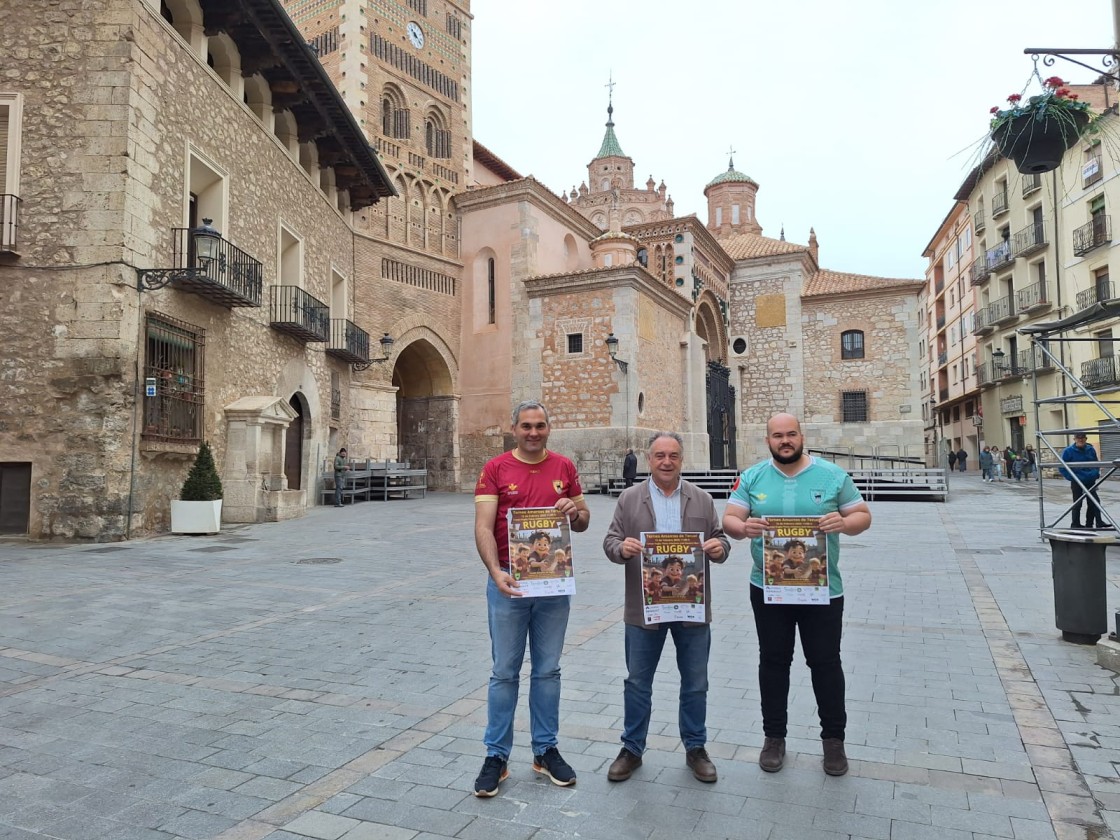 El Torneo Amantes de Teruel de rugby reúne a siete escuelas en una jornada amistosa