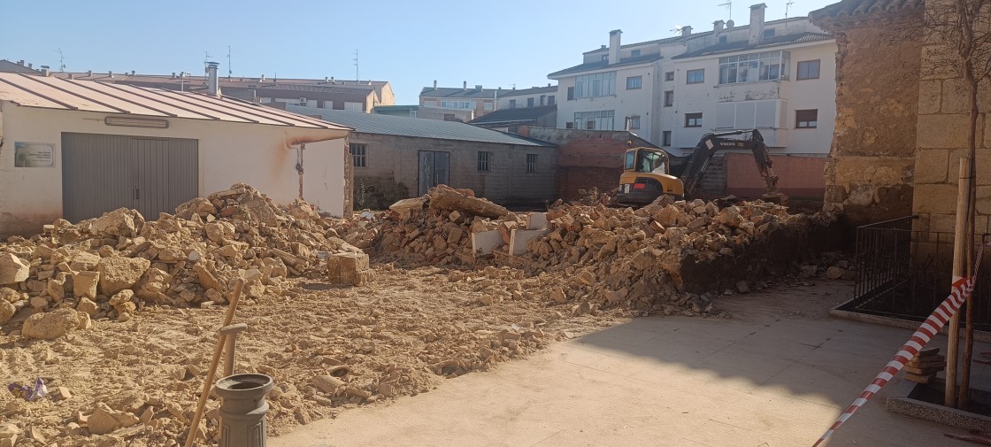 El Ayuntamiento de Calamocha inicia las obras de la nueva zona recreativa del parque del Santo Cristo