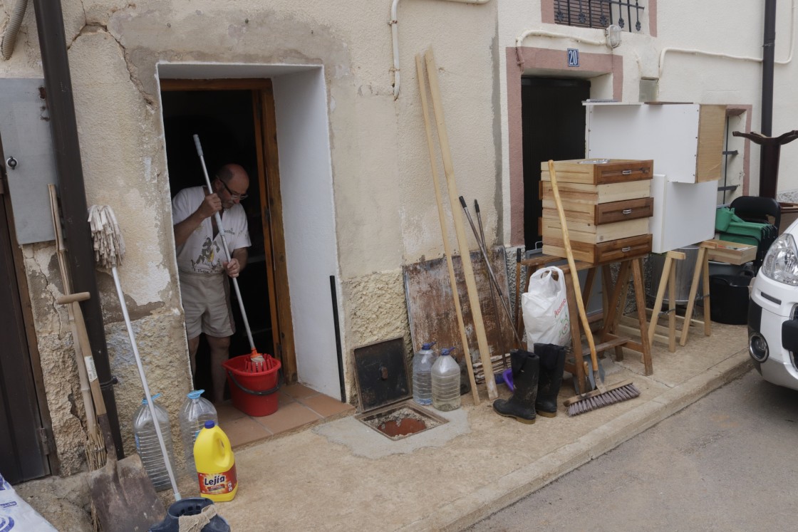 El Gobierno de Aragón amplía a cinco municipios de la provincia el acceso a ayudas para resarcir daños a establecimientos industriales, comerciales y mercantiles por las lluvias torrenciales de 2024