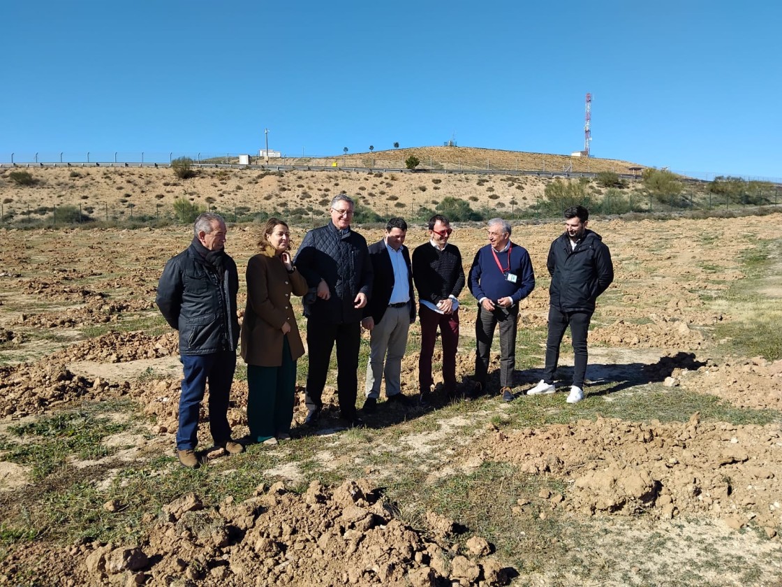 Comienzan las plantaciones para reforestar MotorLand Aragón