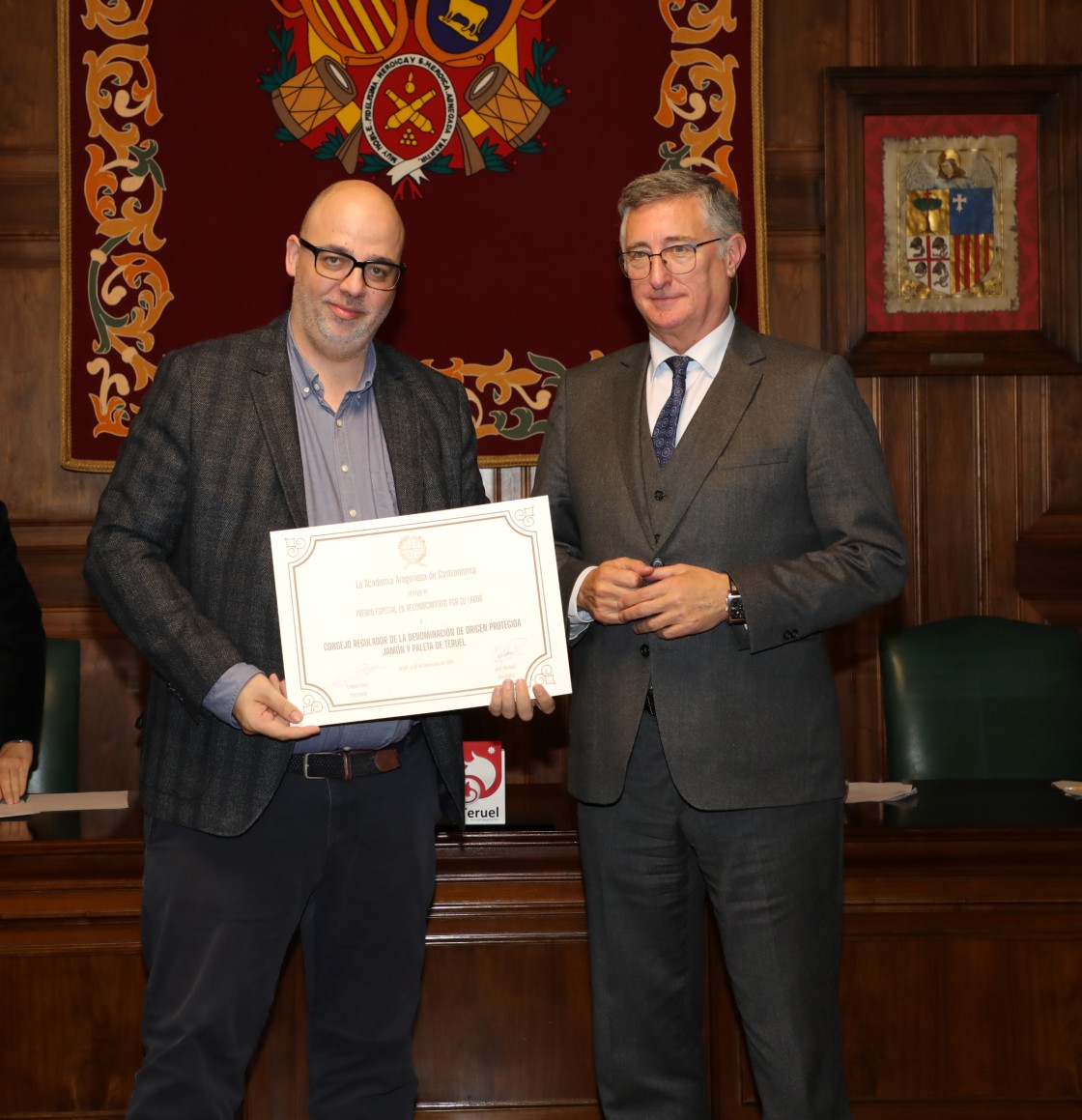 La Academia de Gastronomía premia la labor del Batán y el recorrido del Jamón