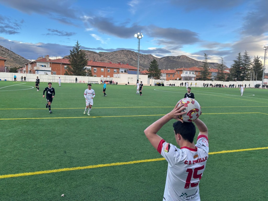 El derbi minero se salda con empate sin goles entre Utrillas y Andorra (0-0)