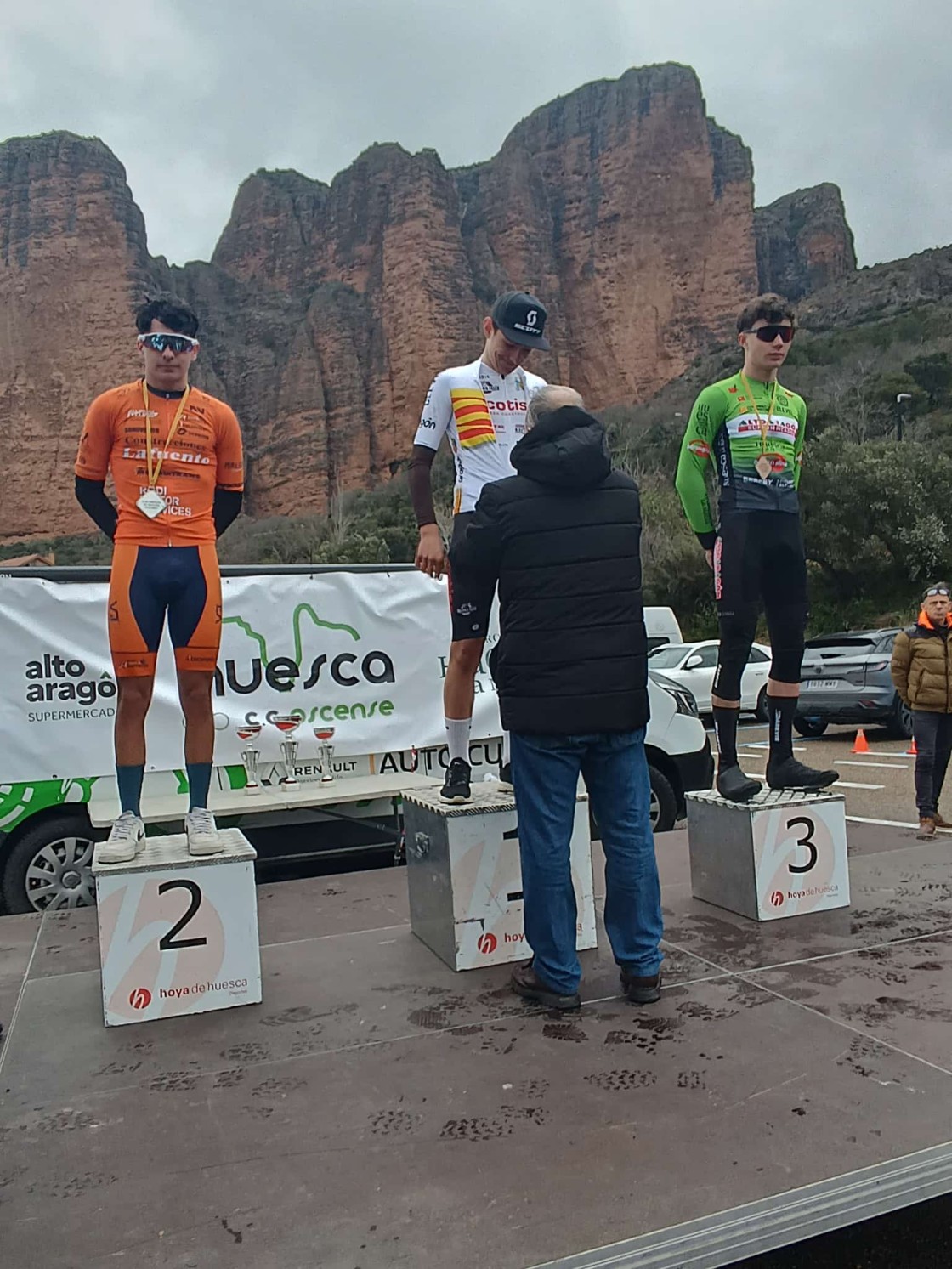 Óscar Lerma se erige como subcampeón de Aragón júnior