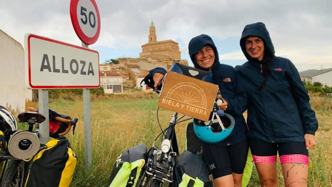 Biela y Tierra llevará el cicloturismo al Matarraña en busca de talleres prácticos y sostenibles en la zona