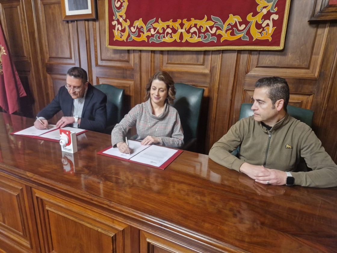 El Ayuntamiento de Teruel aporta 34.000 euros a la Semana Santa Turolense