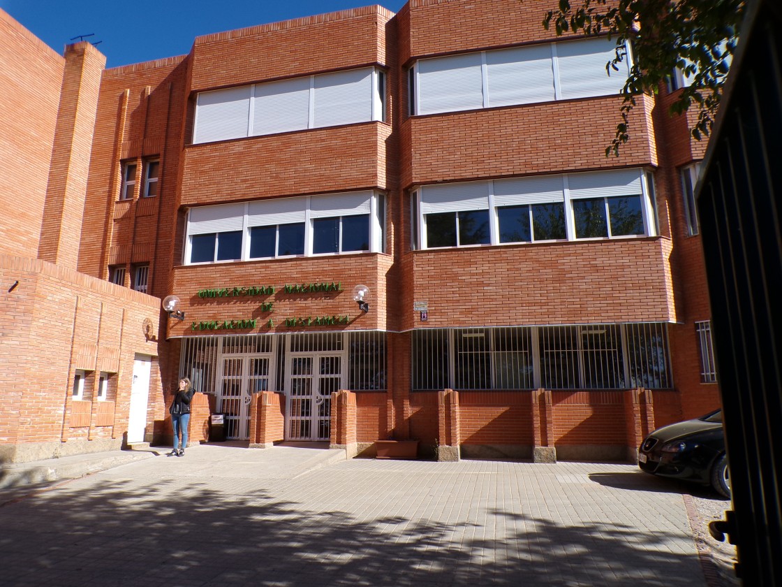 La Uned de Teruel apuesta por la mejora continua y certifica su Carta de Servicios