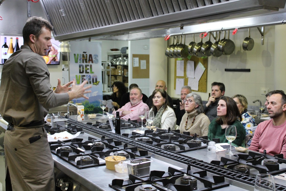 Un taller sensorial en las Jornadas Gastronómicas de la Trufa cierra la temporada 2025