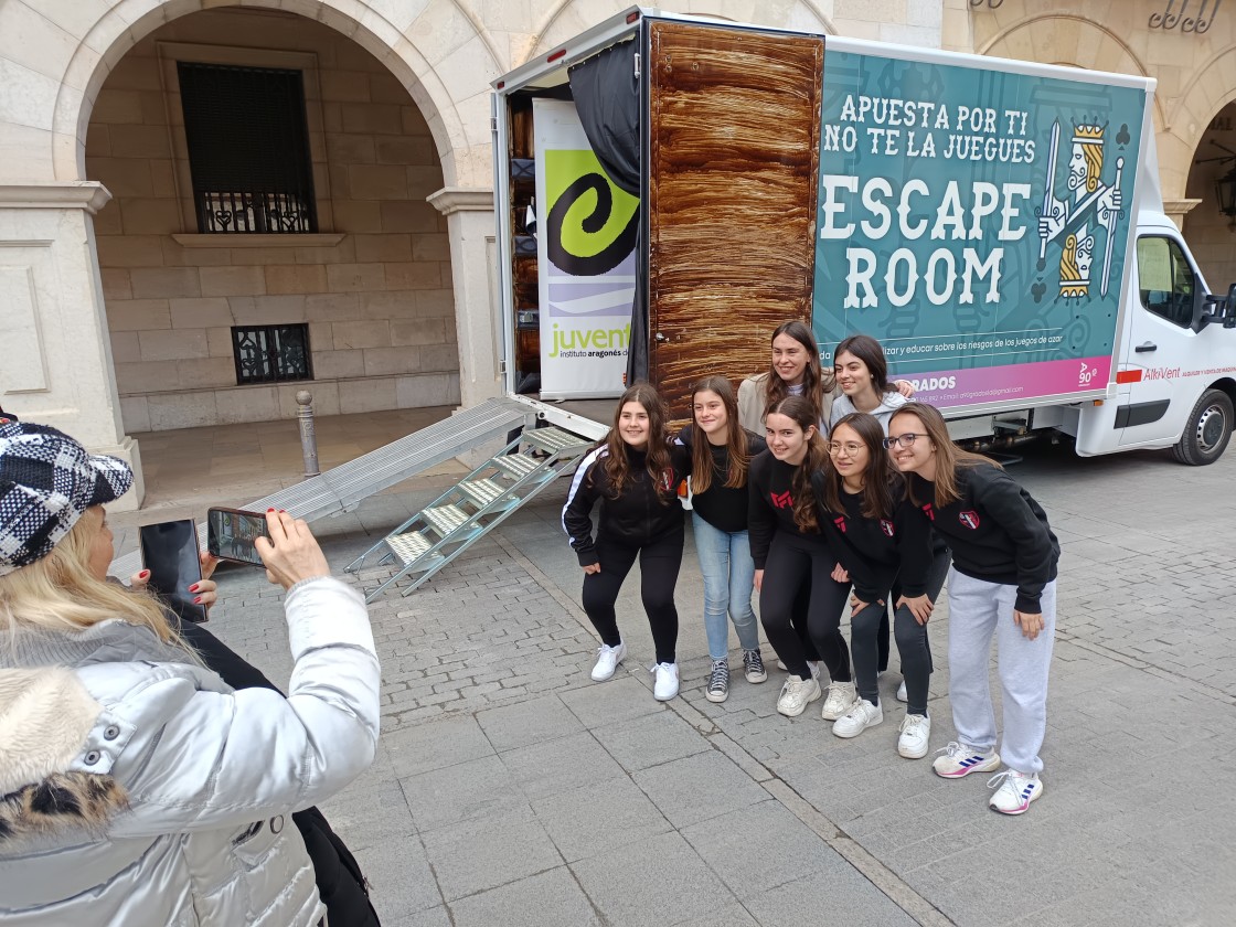 Un ‘escape room’ del IAJ conciencia sobre los riesgos del juego y las apuestas online