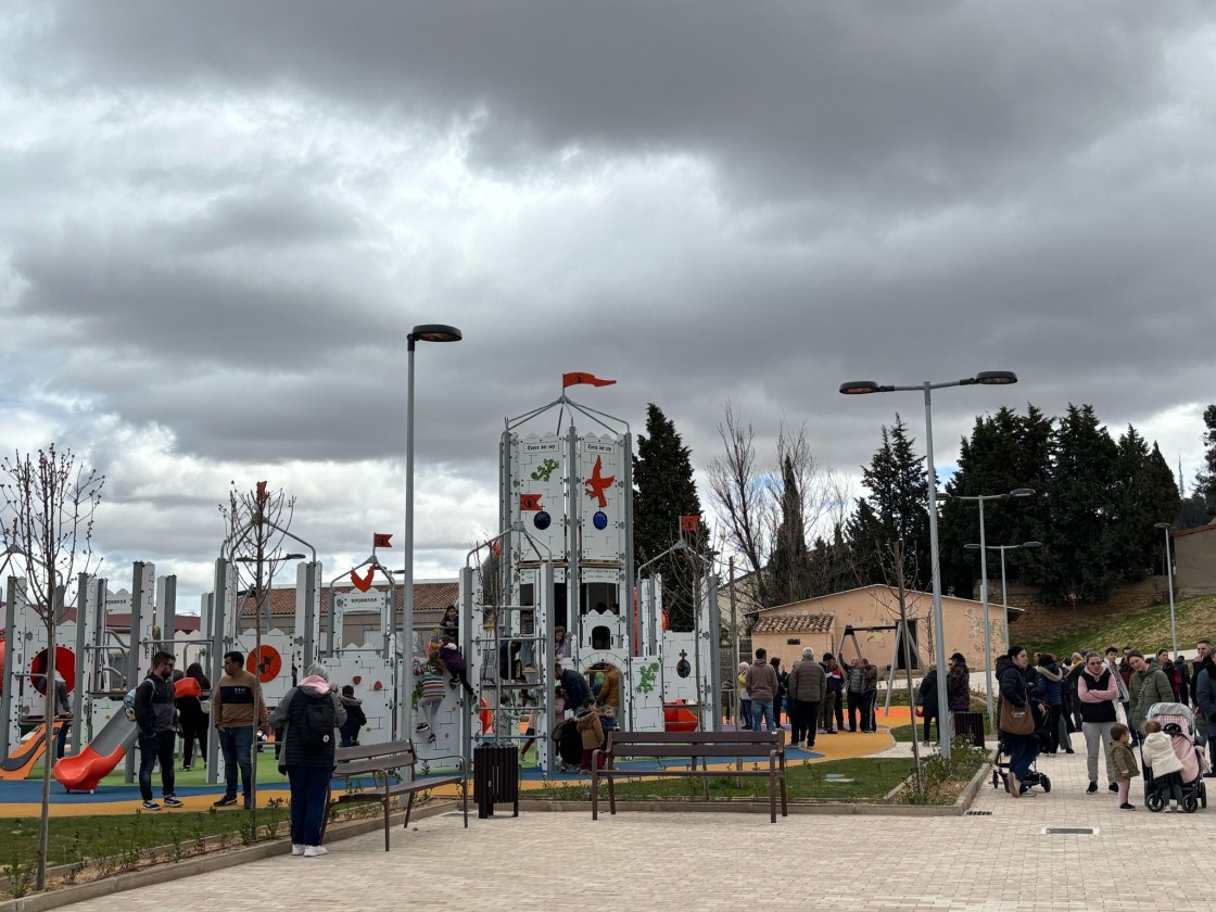 Andorra inaugura un centro sociosanitario  y estrena su parque intergeneracional