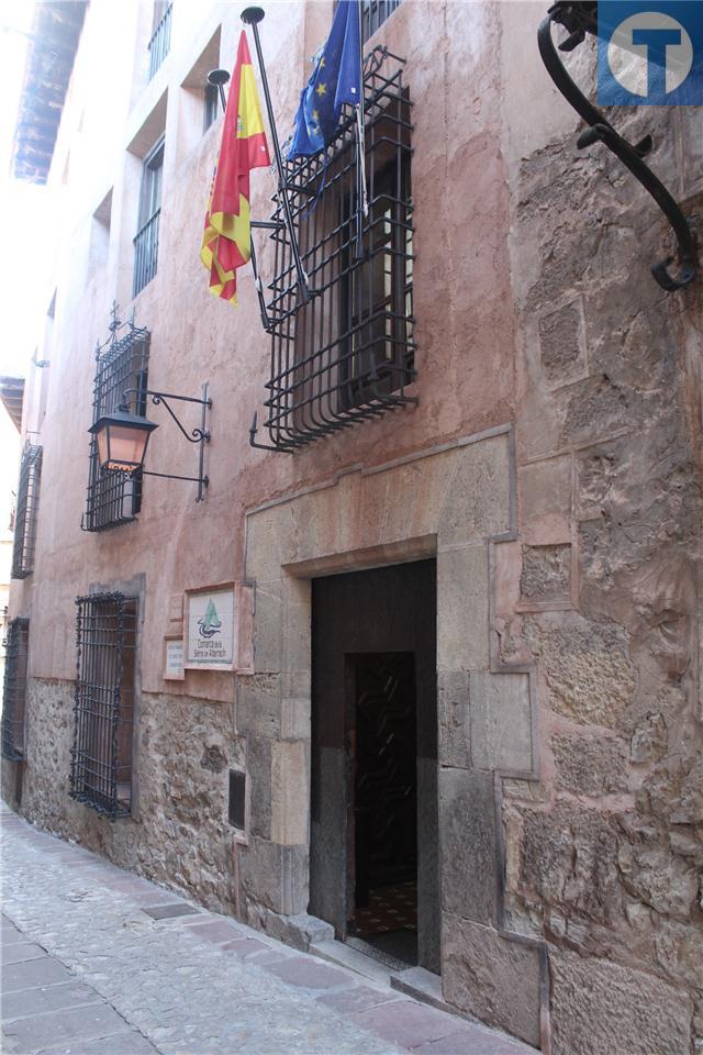 CHA reclama reducir los sueldos políticos y asistencias en la Comarca de Albarracín