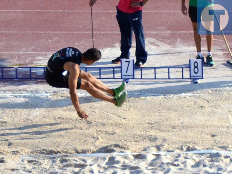 Éxito de Borxa Ramo que consigue el bronce en el nacional de salto de longitud junior