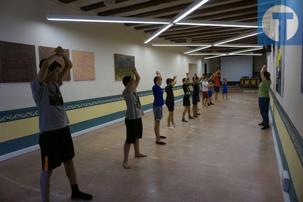 Músicos y bailarines abren en Albarracín la mente a nuevas disciplinas artísticas