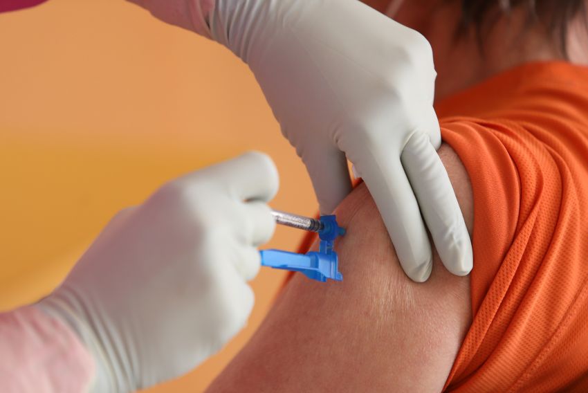 20 de las 26 zonas de salud de Teruel superan la cobertura vacunal de Aragón