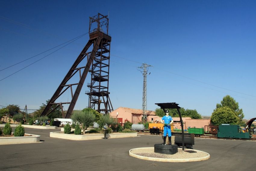 El Museo Minero de Andorra prepara Santa Bárbara