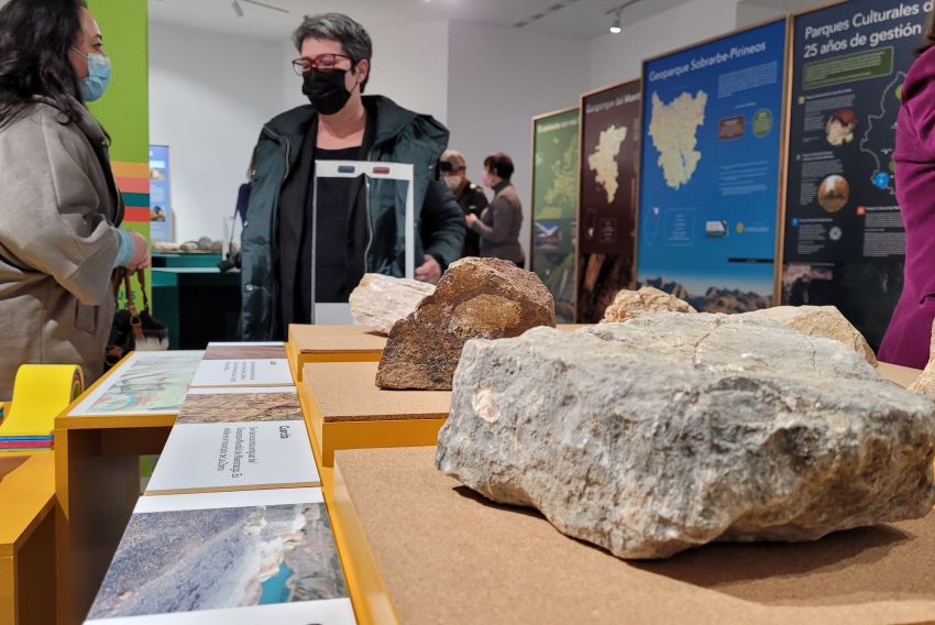 La exposición itinerante sobre el Geoparque del Maestrazgo se puede ver en el Museo de Ciencias Naturales de la UZ