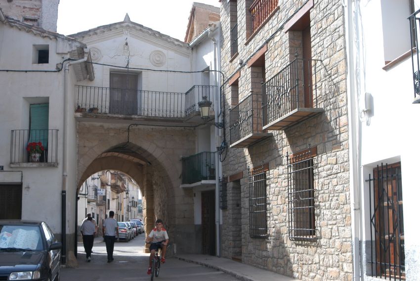 El Gobierno de Aragón aprueba la creación de escuelas infantiles en La Puebla de Valverde y Fuentesclaras