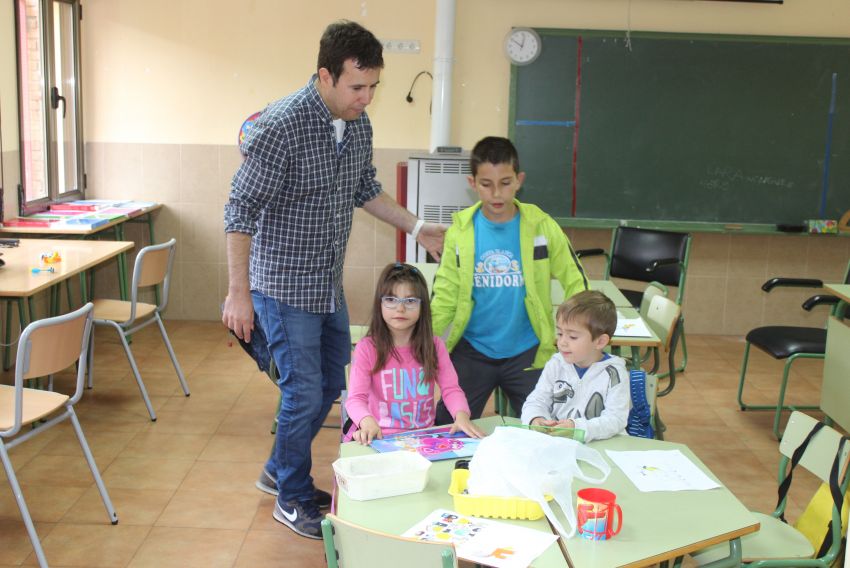 La provincia de Teruel mantiene abiertas este curso 20 pequeñas escuelas con entre 3 y 6 niños