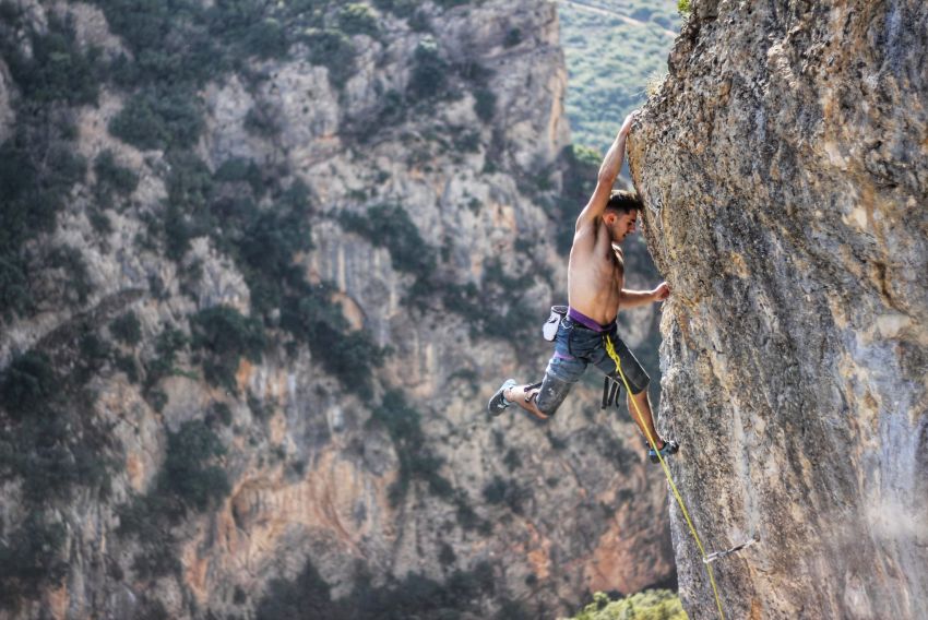 Enrique Beltrán, escalador: Me siento afortunado de que me hayan reconocido el trabajo de tantos años en mi pueblo