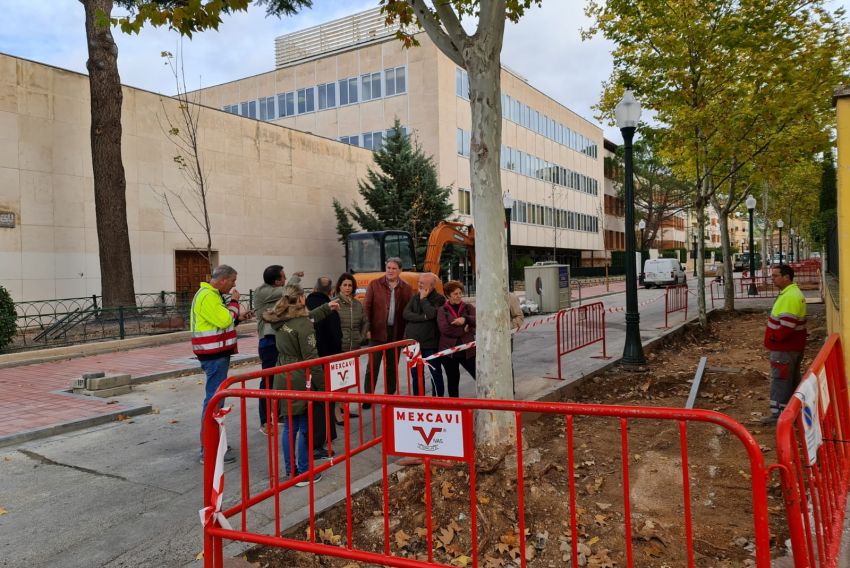 El Ayuntamiento de Teruel confirma que no podrá salvar casi ningún árbol en las obras de San Vicente de Paúl
