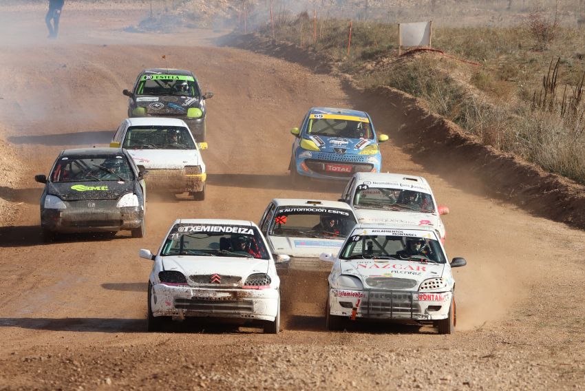 Aguaviva decide los tres títulos del certamen regional de Autocross