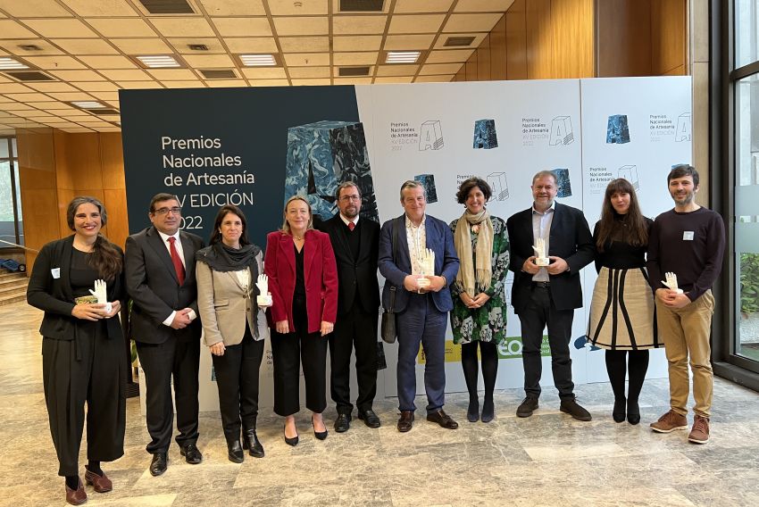 El turolense Javier Martínez recibe el Premio Nacional de Artesanía 2022