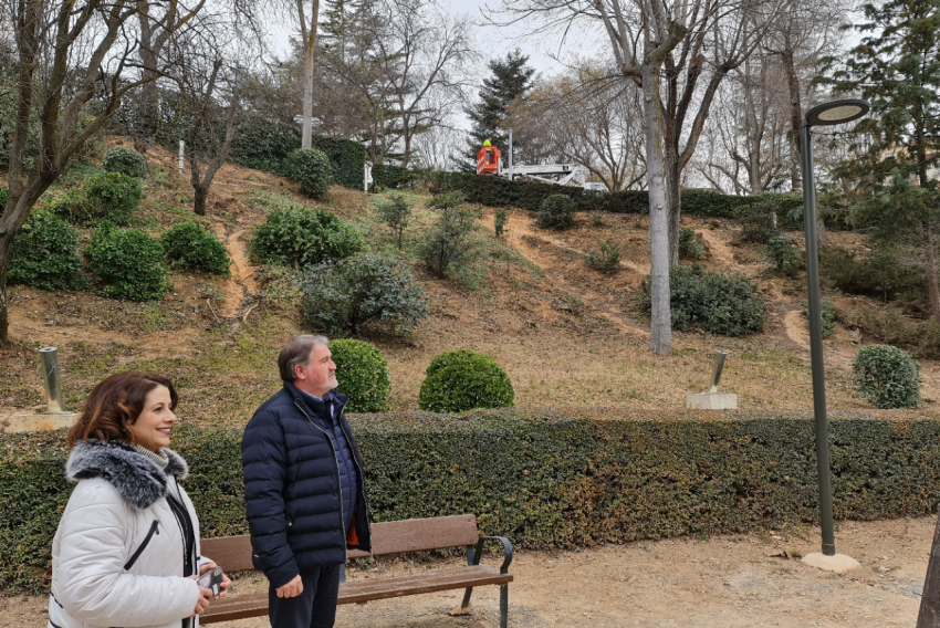 La segunda fase de la mejora de la iluminación del Parque de Los Fueros entra en su recta final