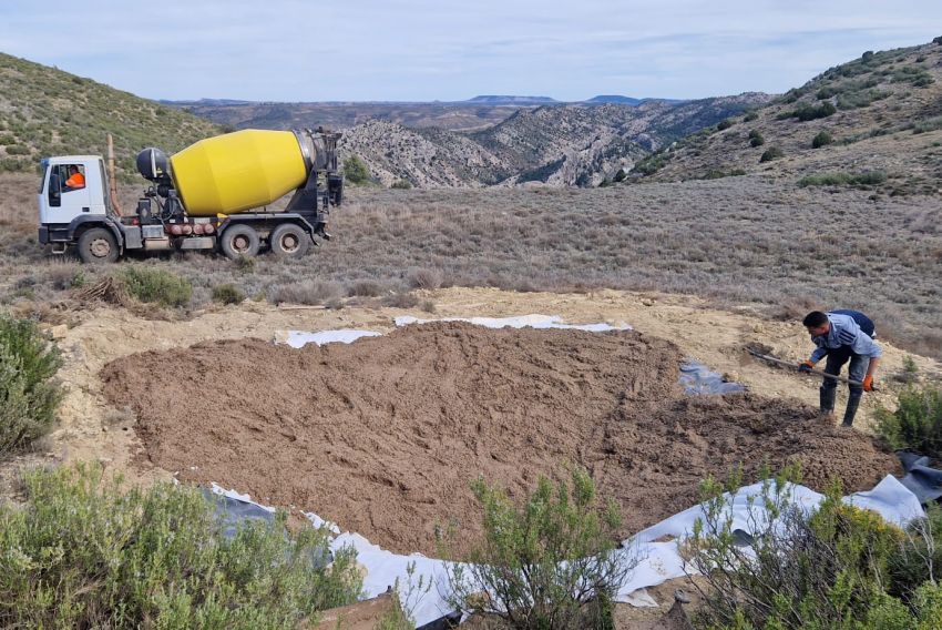 El coto de caza de Alcaine celebra sus 50 años colaborando con la mejora del pueblo