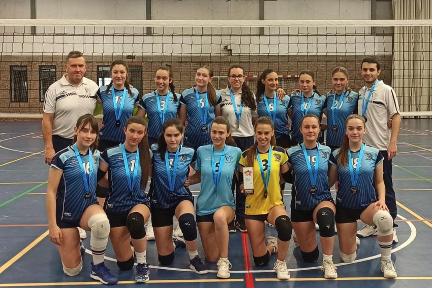 El CD Las Viñas se proclama campeón en cadete femenina