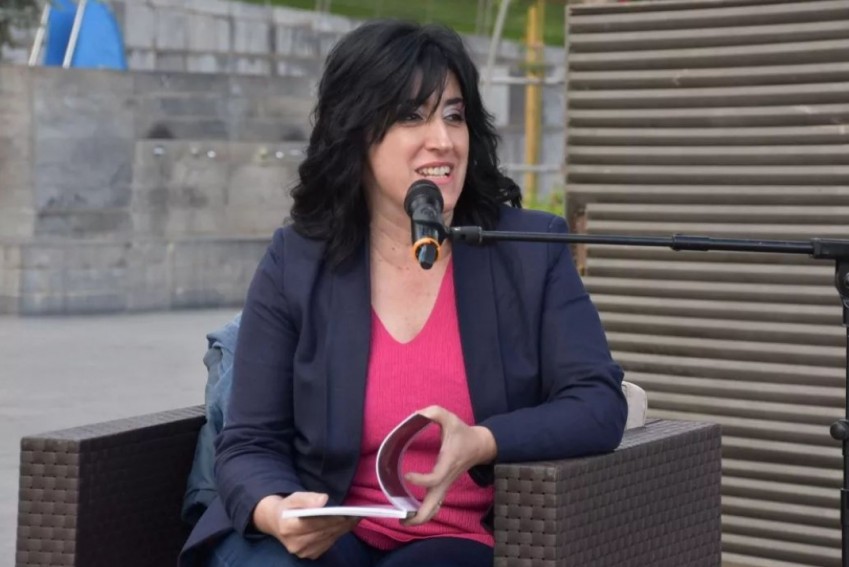 Cristina Giménez, poeta turolense: “Lo que le ocurre a mucha gente que dice no gustarle la poesía es que no la ha escuchado recitada”