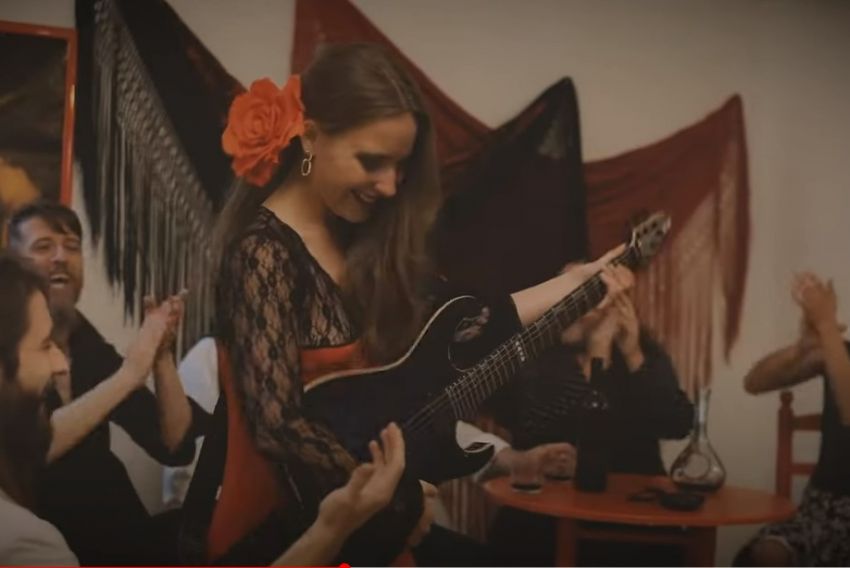 ‘La copla del rock and roll’, la versión  más flamenca del grupo turolense EFFE