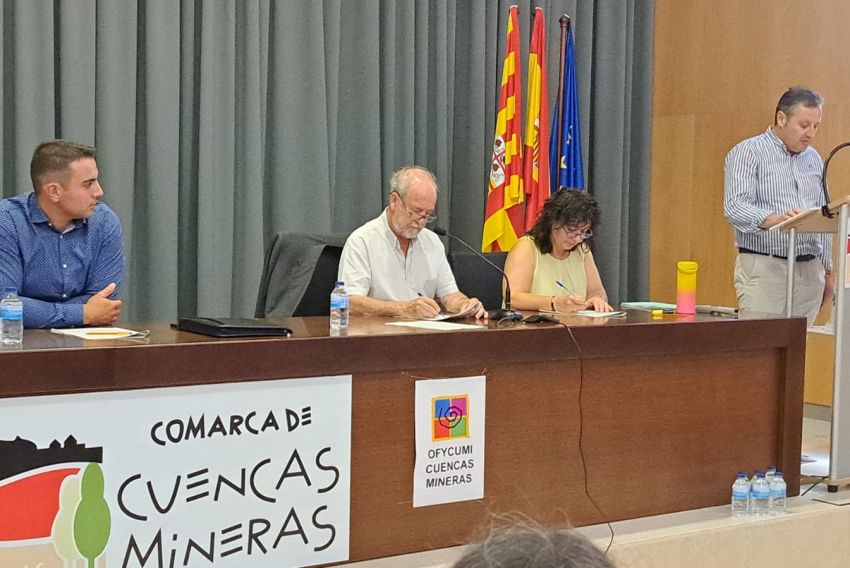 El presidente de la comarca Cuencas Mineras reprende al PSOE por 