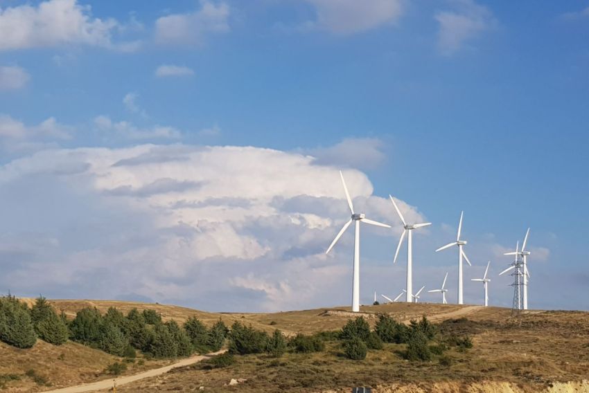 El Ministerio autoriza a Forestalia la construcción de los parques eólicos de Matarraña y Bajo Aragón