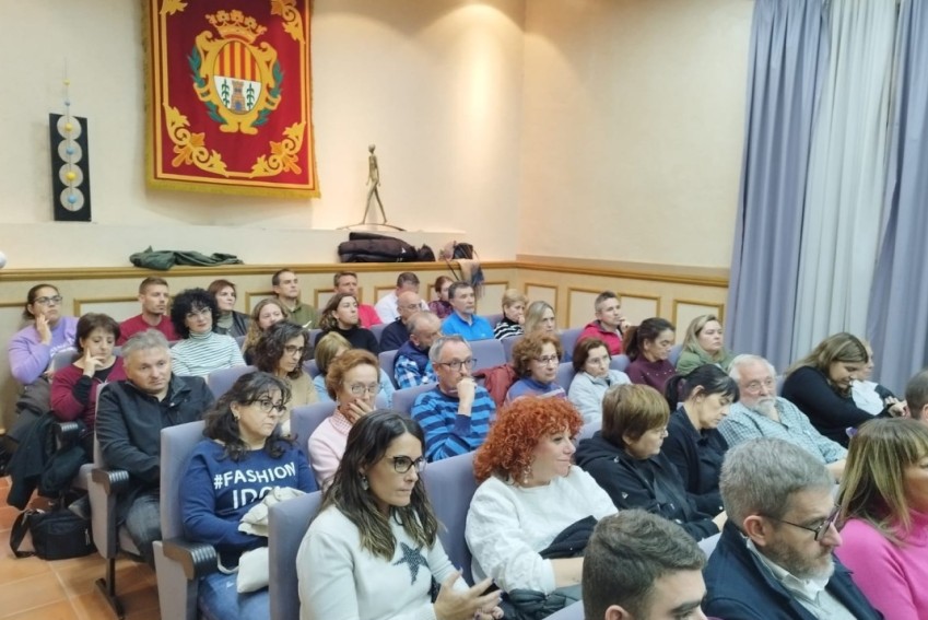 Alcañiz escucha las propuestas de asociaciones en el Consejo de Ciudad