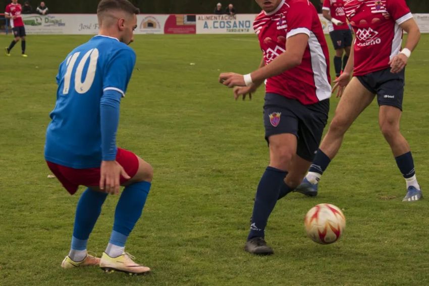 El Calamocha refuerza  su centro del campo con  el fichaje de Nacho Baena