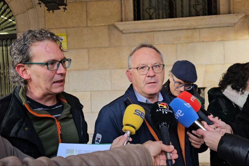 El movimiento ciudadano Teruel Existe denuncia en las fiscalías los proyectos eólicos de la Sierra de Albarracín y alrededores