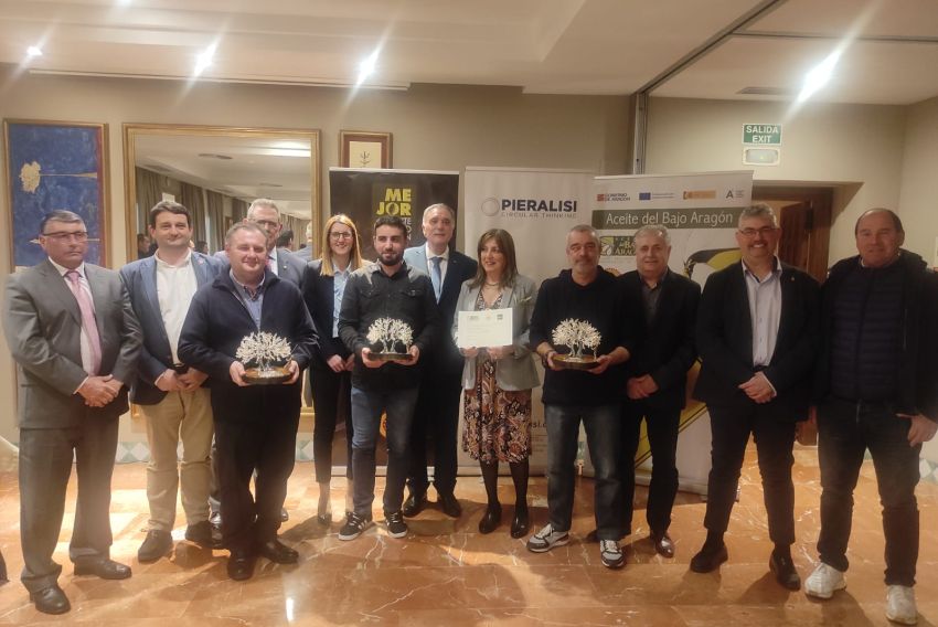 La asociación Apadrina un Olivo obtiene el primer Premio al Mejor Aceite de Oliva del Bajo Aragón