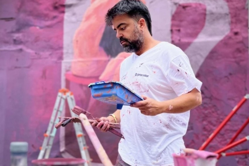 Alejandro Lorenzana, 'Zorro', autor de dos murales en Torrelacárcel: “El arte mural es una forma de rehabilitar zonas decadentes y dar color a pueblos y barrios”