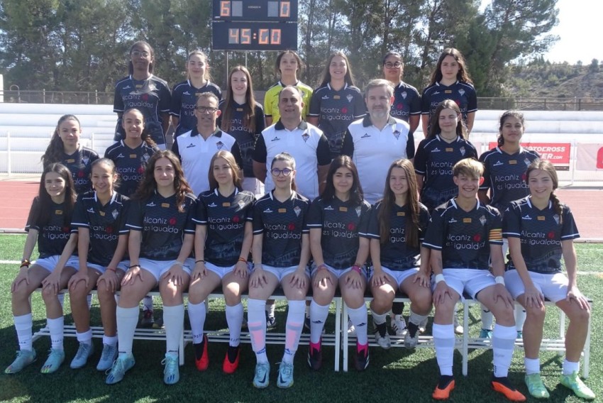 Presentado el Alcañiz CF que competirá en 2ª autonómica femenina