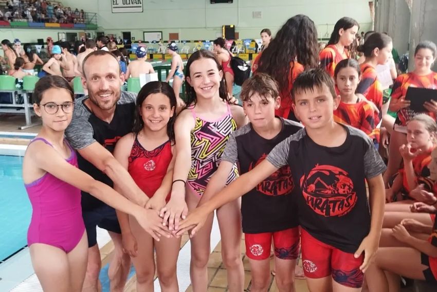 Medallas para los alevines del Club Piratas de Teruel en el Campeonato de Aragón de natación