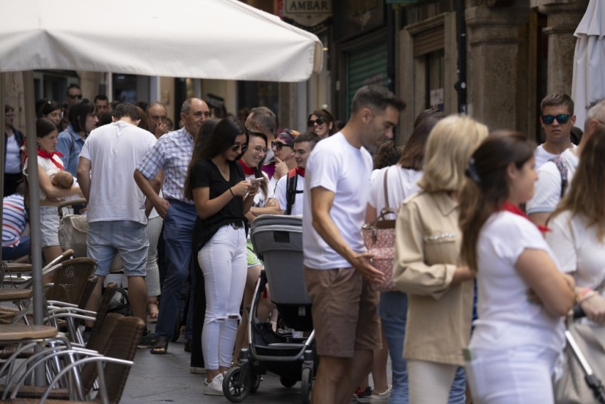 La Policía Nacional en Teruel refuerza la presencia policial en calles y comercios  durante las Fiestas del Ángel