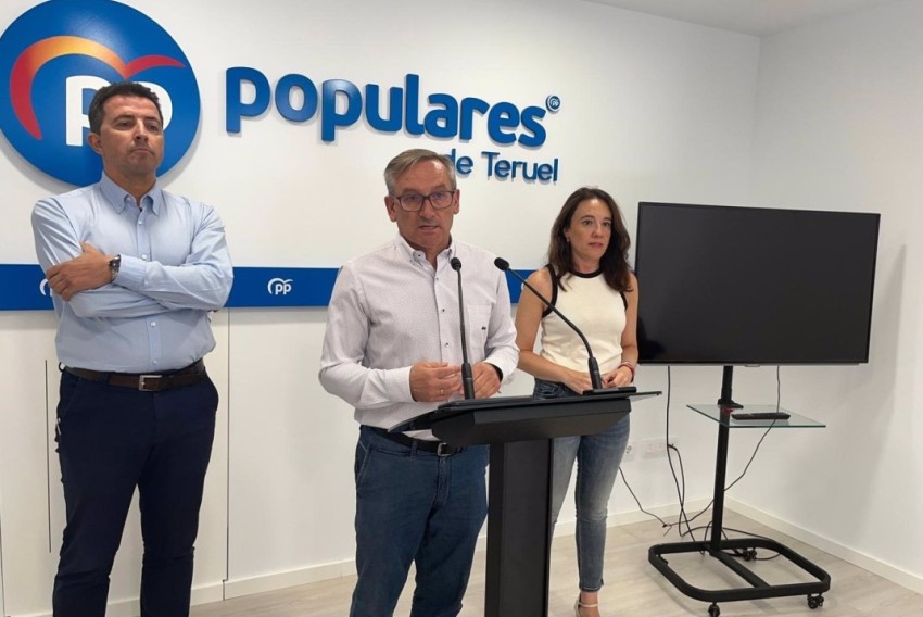 Los diputados del PP Teruel al Congreso suspenden la gestión de Pedro Sánchez