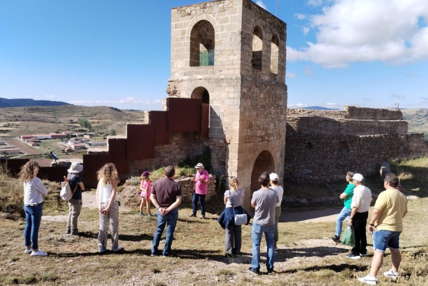 Cedrillas acoge la octava edición de las Jornadas  sobre los Castillos