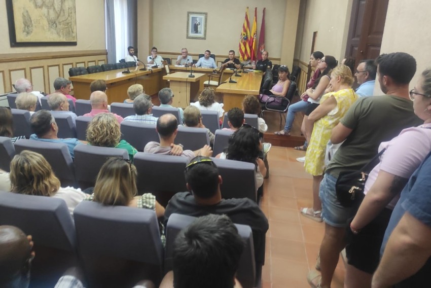 Alcañiz reúne a los vecinos del Muro de Santiago para informar de las obras en las travesías